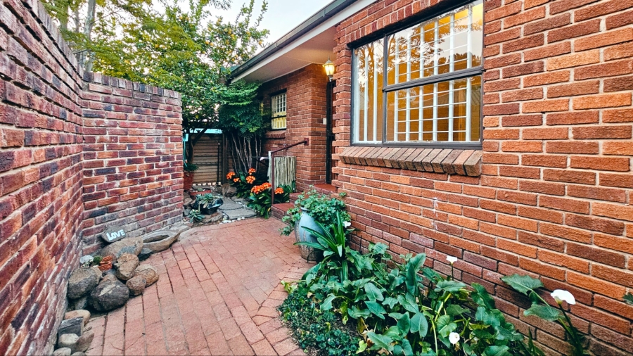 2 Bedroom Property for Sale in Westdene Free State